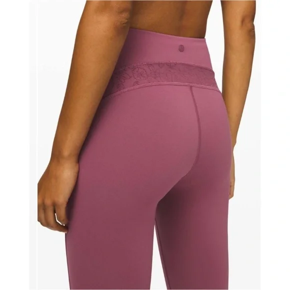 Lululemon Wunder Under Crop High-Rise Leggings Flocked Everlux in Plumful Size 6 - Picture 5 of 9